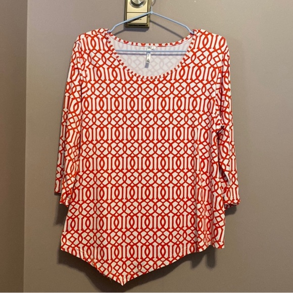 LuLu-B geometric top - Picture 1 of 6